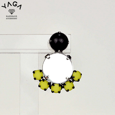 ナスカイヤリング　イエロー