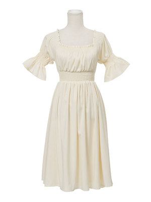 ギャザーシャーリングガールワンピース