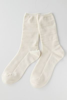 tutu anna　リブくしゅくしゅソックス