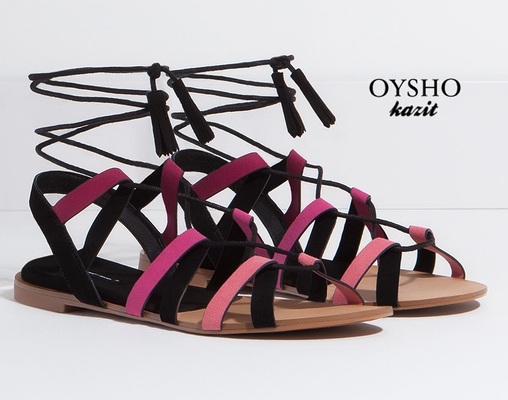 レースアップサンダル