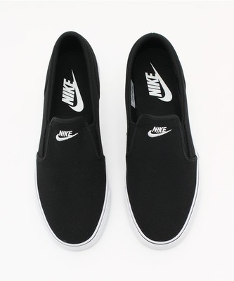 NIKE（ナイキ）スニーカー