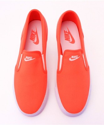 NIKE（ナイキ）スニーカー