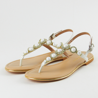 ビジュートングサンダル