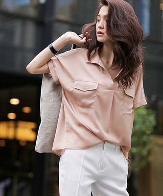 胸ポケットスキッパーブラウス