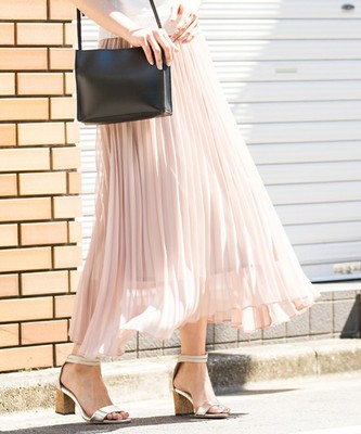 エアリーロングフレアスカート